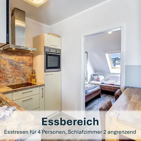 Peenemuende, Seglerhafen St Schoner 7, 13, 14 Peenemünde